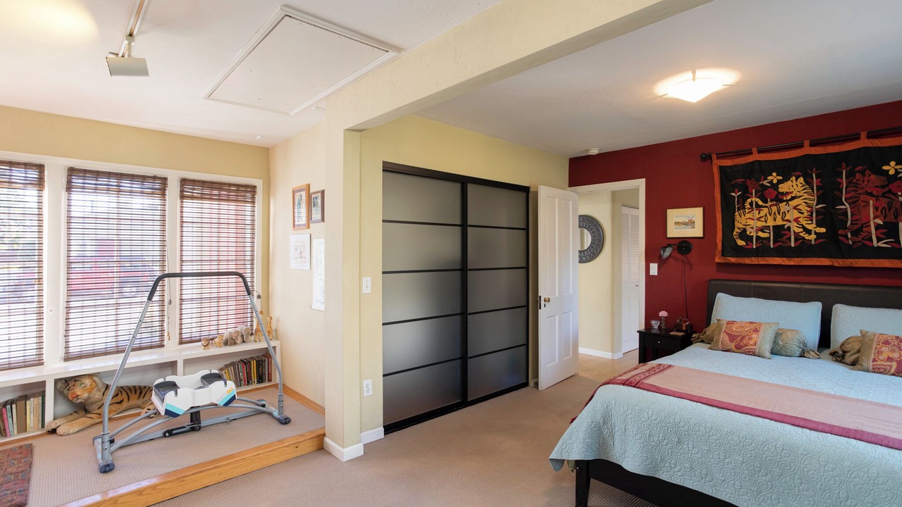 Photo of Bedroom in Shell Beach