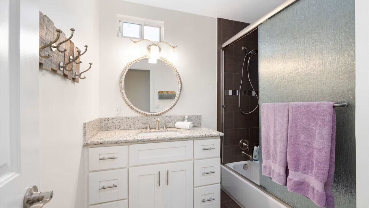 Photo of Bathroom in Townsite