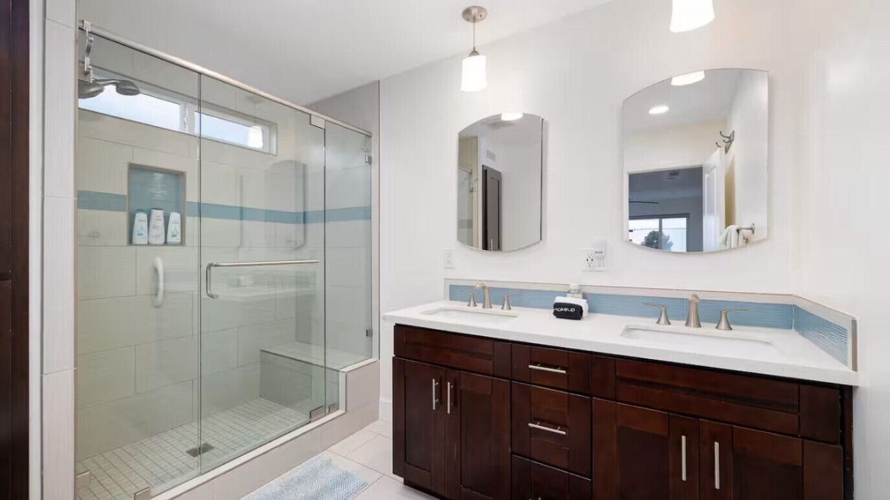 Photo of Bathroom in Townsite