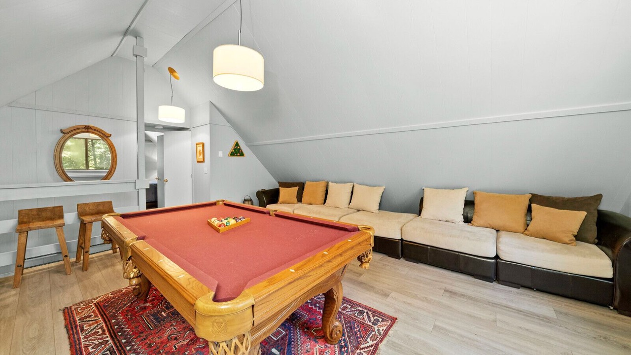 Photo of Bedroom in Graeagle