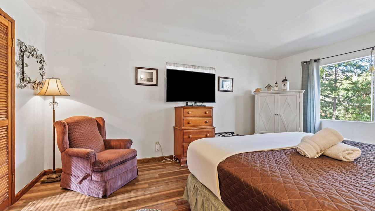 Photo of Bedroom in Camp Nelson