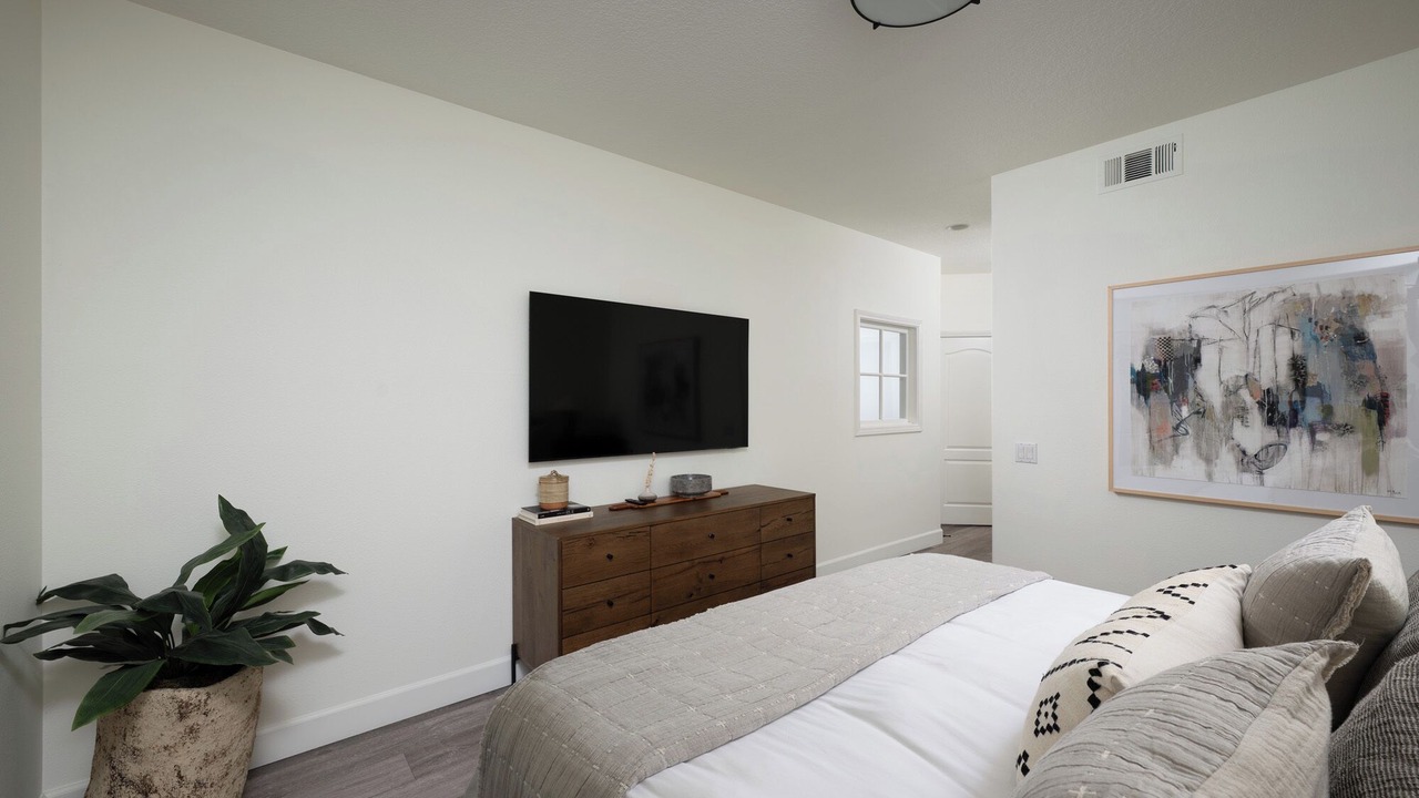 Photo of Bedroom in Newport Coast