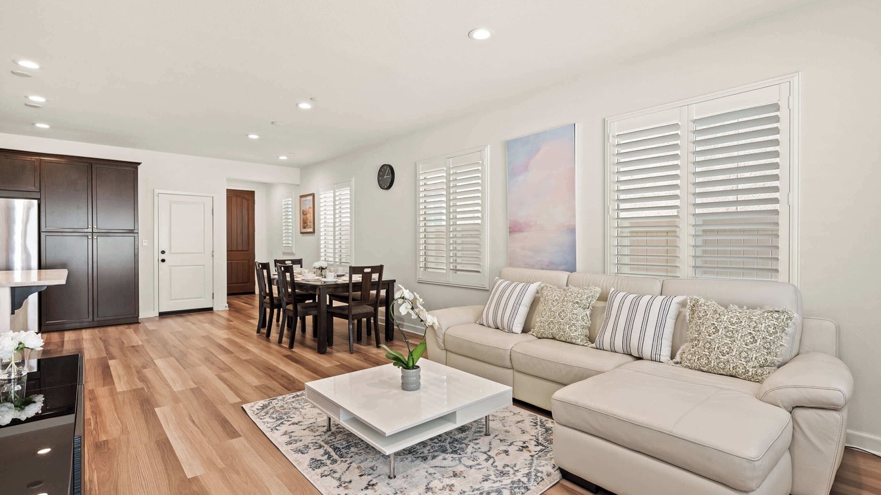 Photo of Livingroom in Chino