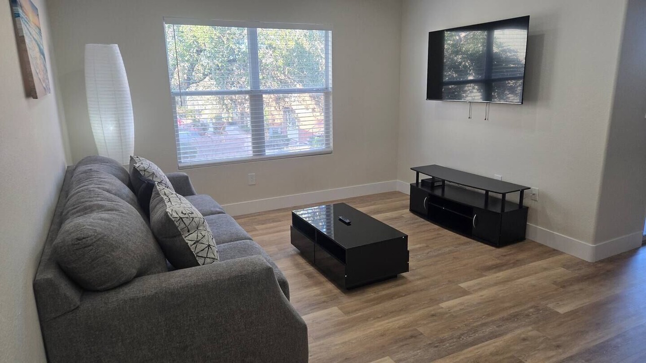 Photo of Livingroom in Silverado Ranch