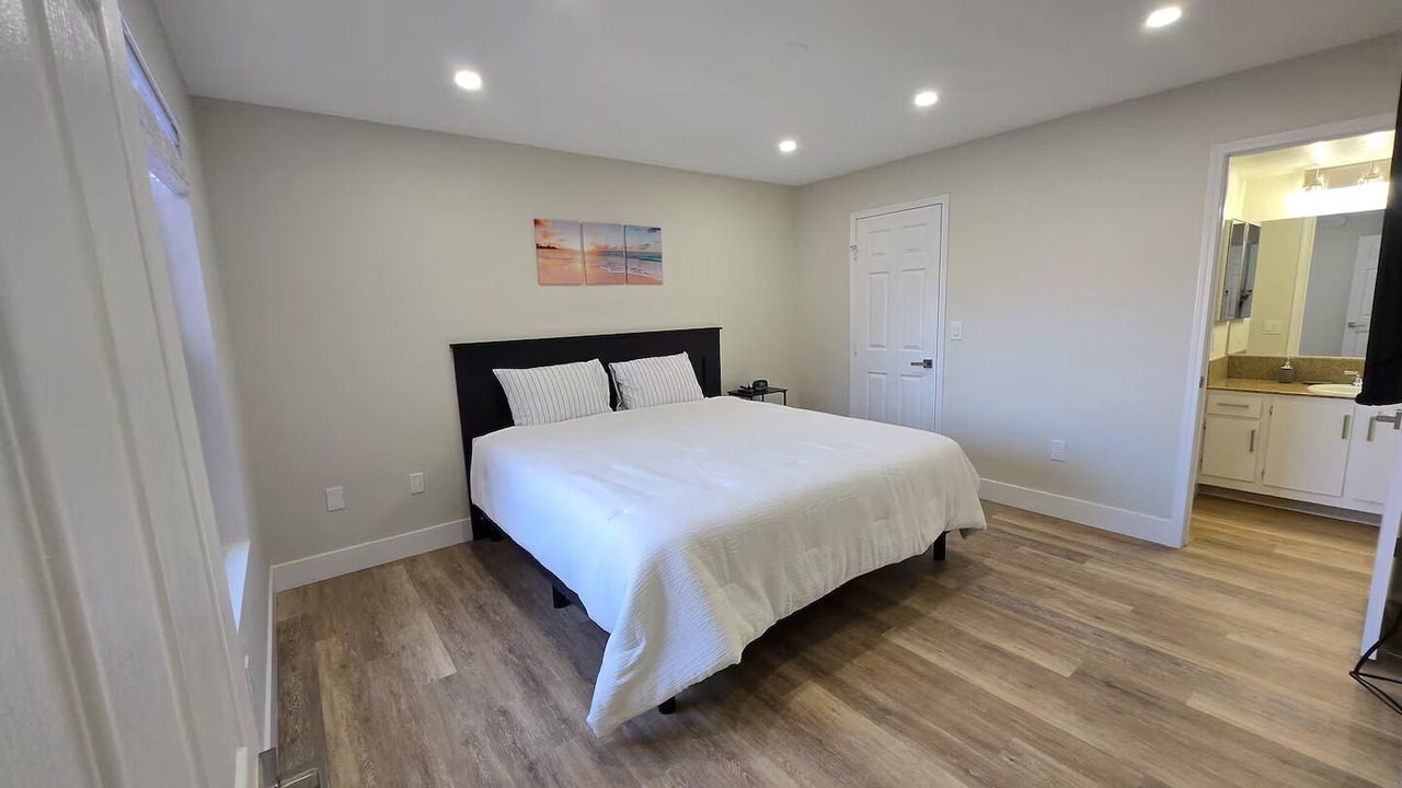 Photo of Bedroom in Silverado Ranch