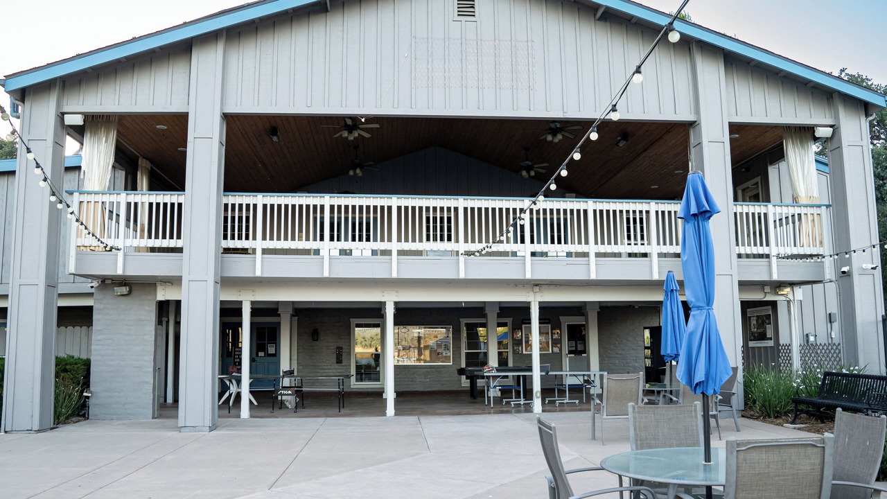Photo of Outdoor in Oak Shores