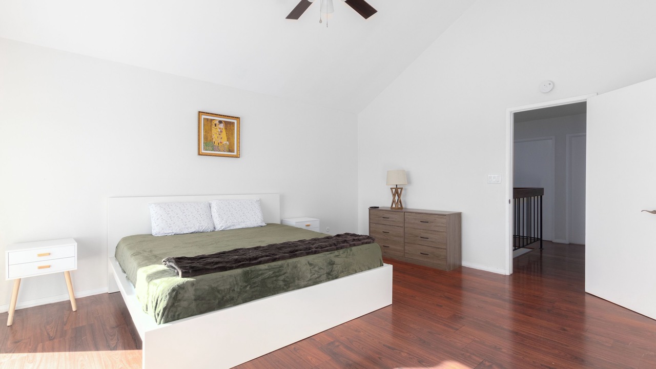 Photo of Bedroom in Mira Mesa