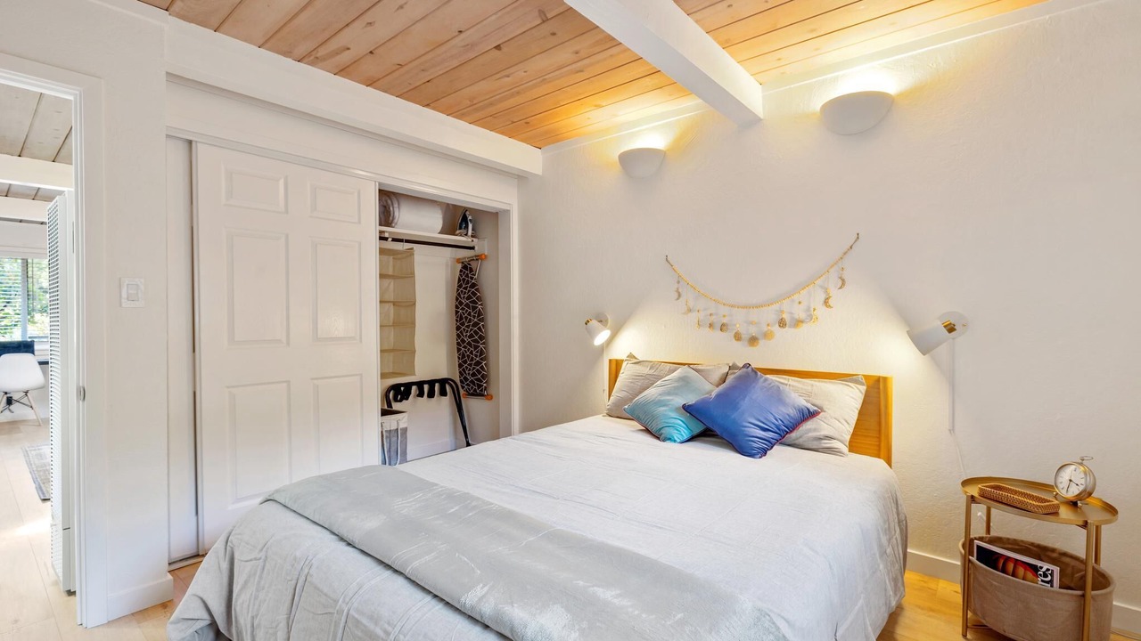 Photo of Bedroom in The Willows