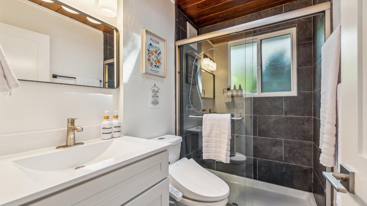Photo of Bathroom in The Willows