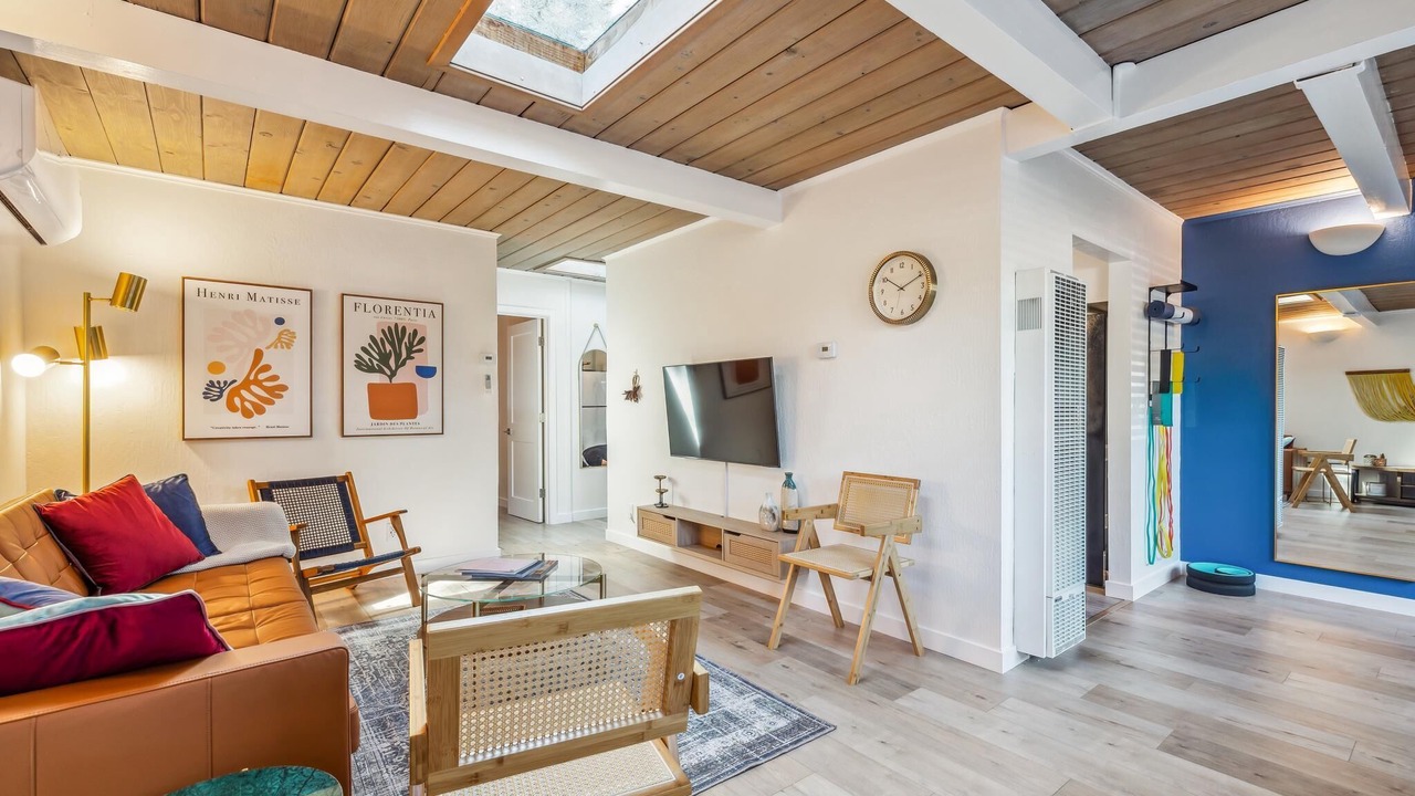 Photo of Livingroom in The Willows