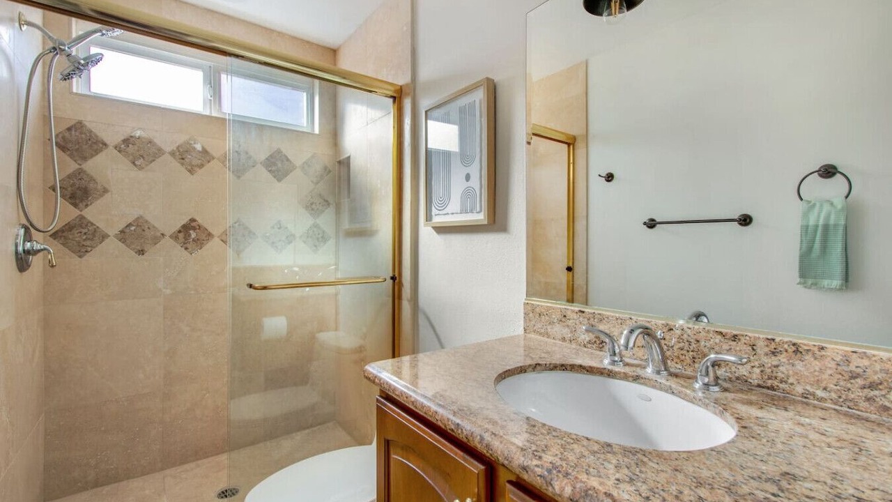 Photo of Bathroom in Huntington Beach
