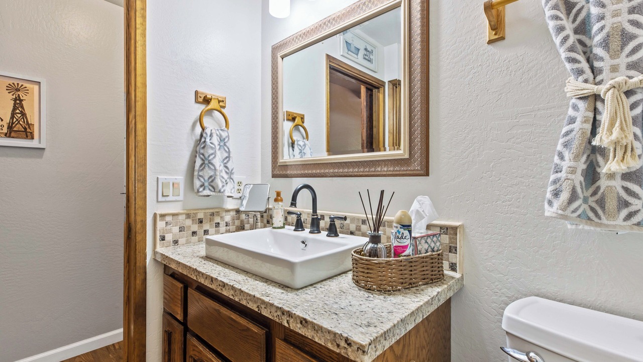 Photo of Bathroom in Groveland