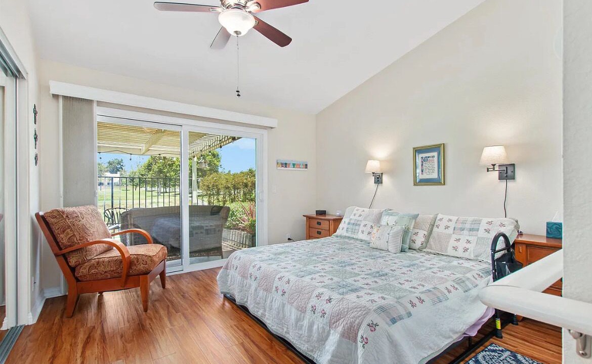 Photo of Bedroom in Vista