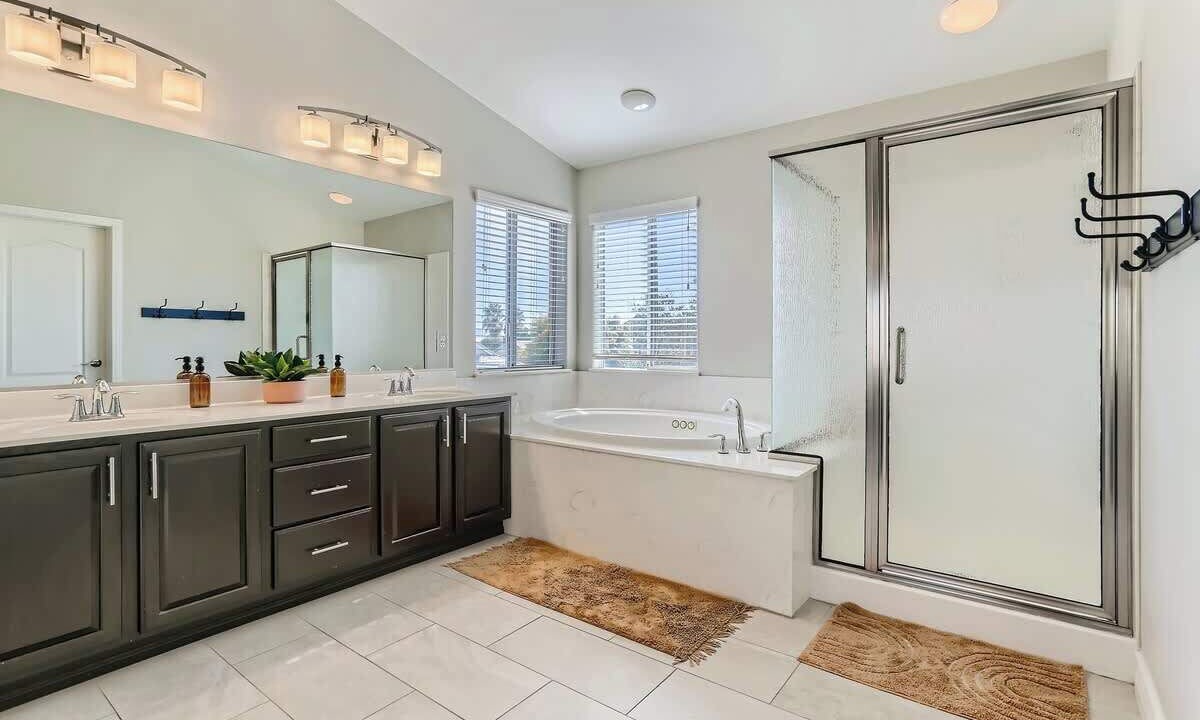 Photo of Bathroom in Rhodes Ranch