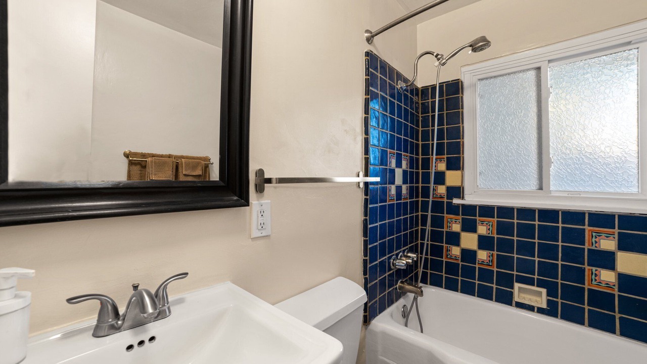 Photo of Bathroom in Baristo