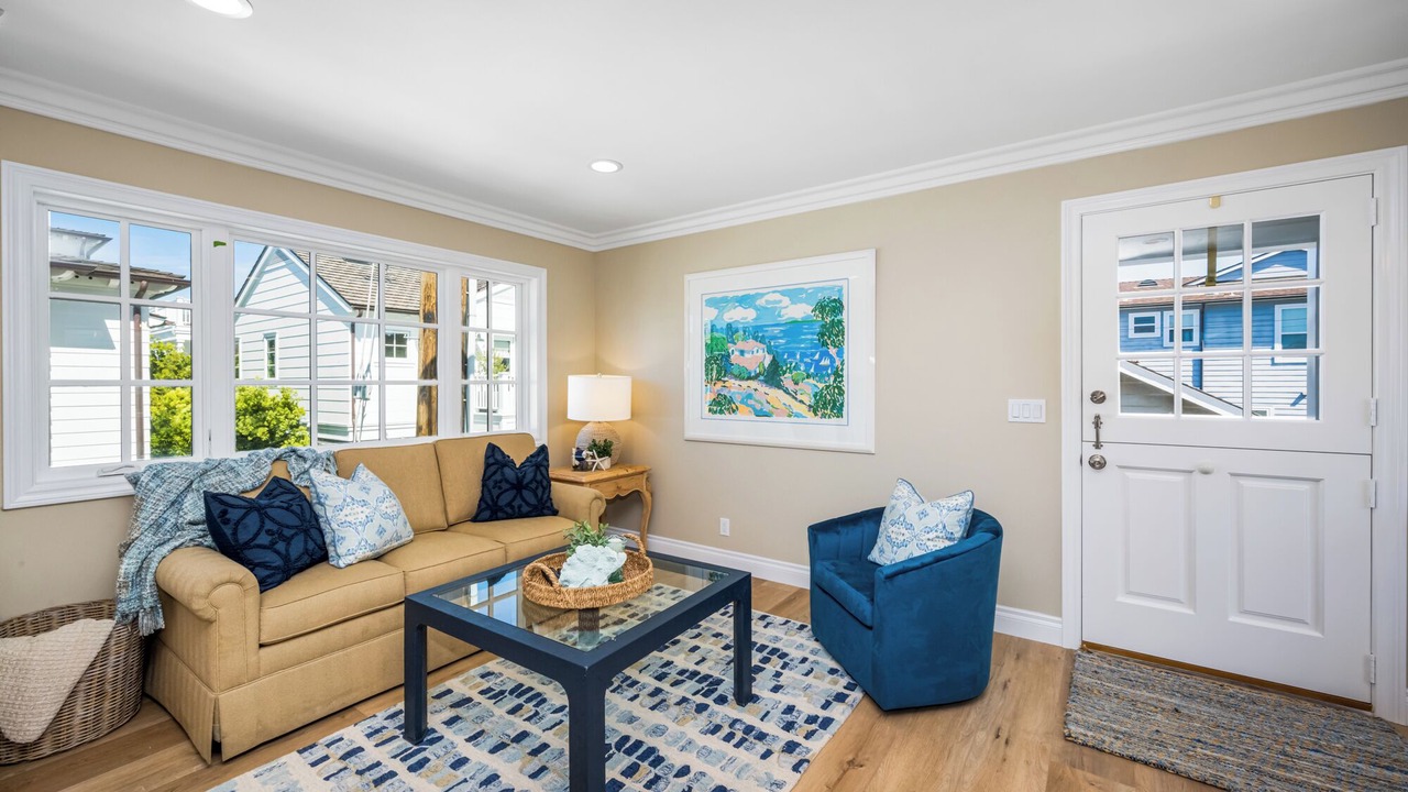 Photo of Livingroom in Newport Beach