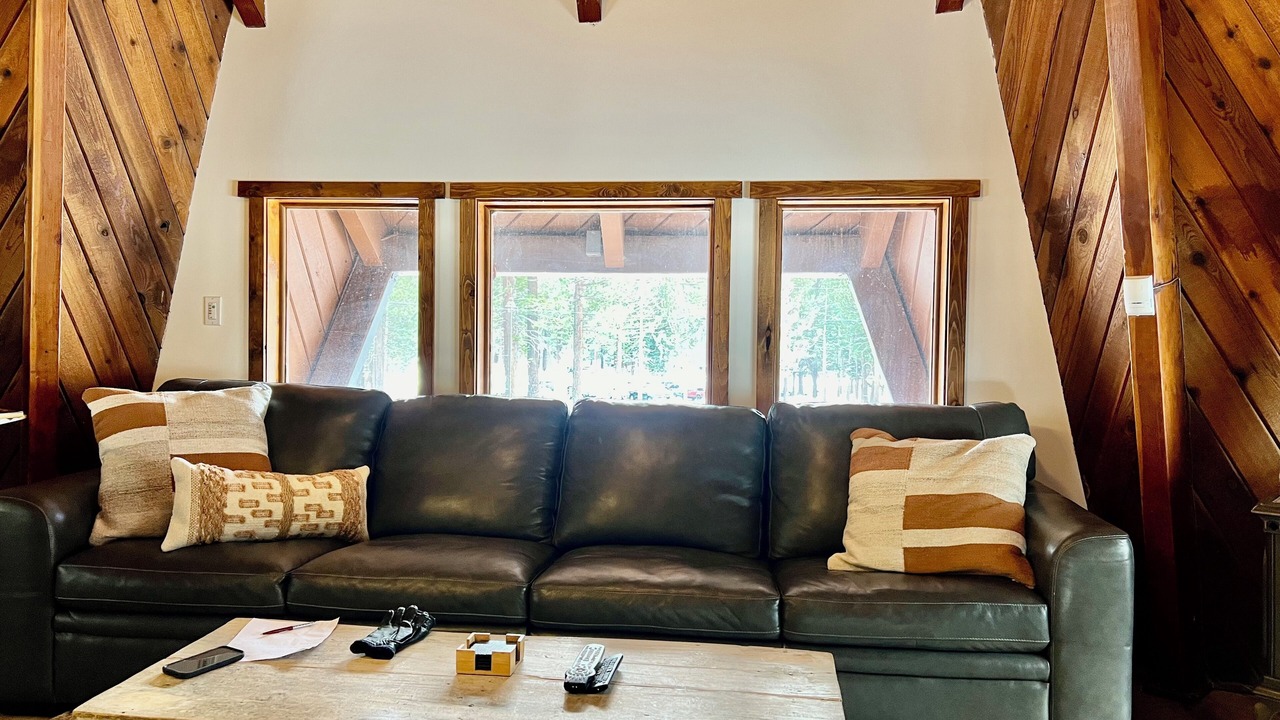 Photo of Livingroom in Mammoth Lakes
