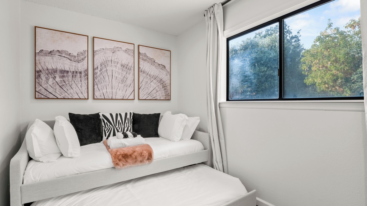 Photo of Bedroom in Yosemite Forks