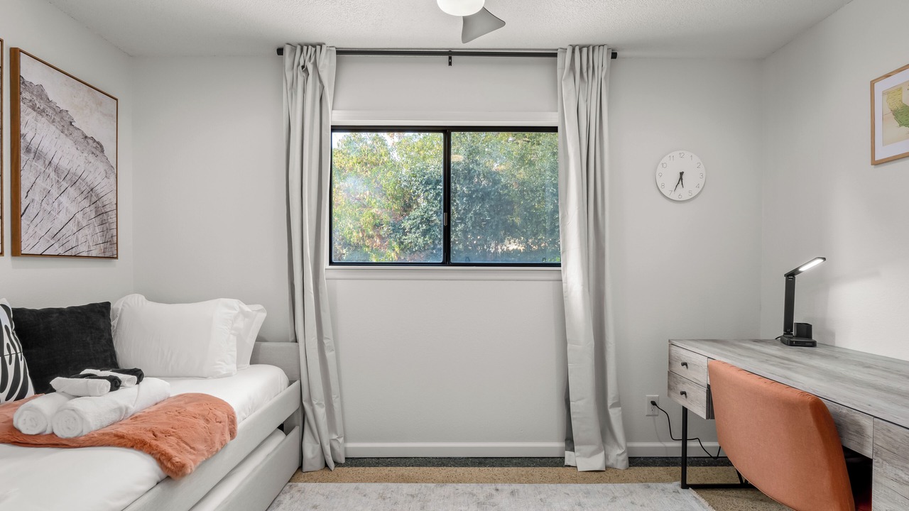 Photo of Bedroom in Yosemite Forks