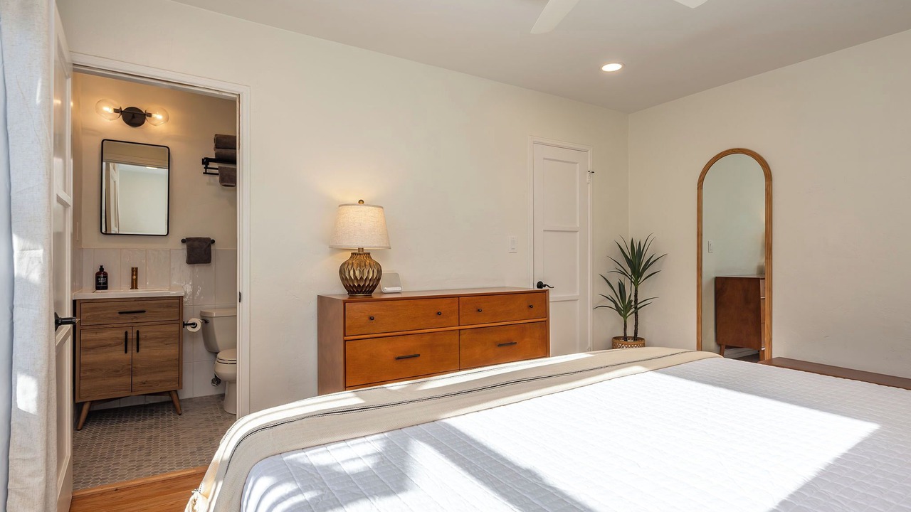 Photo of Bedroom in El Cerrito
