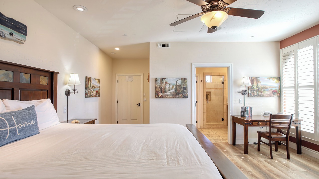 Photo of Bedroom in Downtown