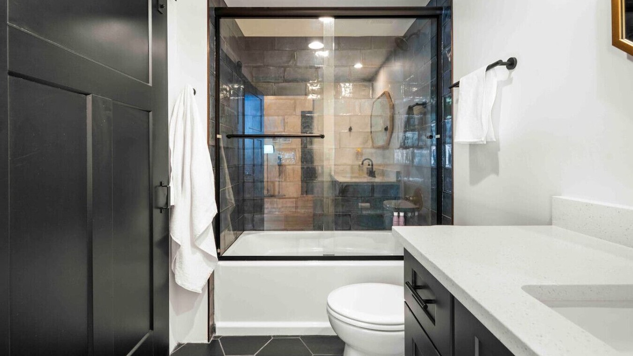 Photo of Bathroom in Mountainaire