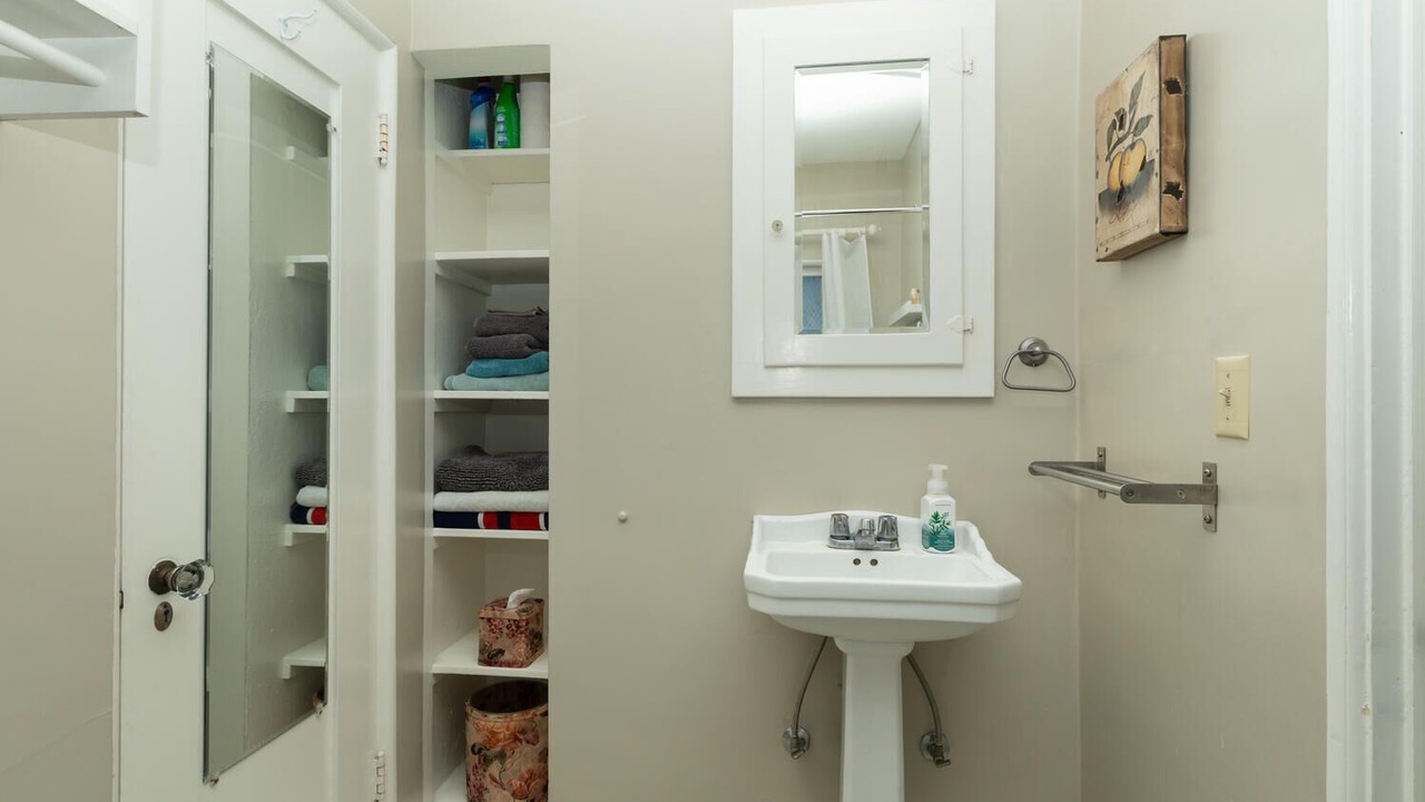 Photo of Bathroom in Coronado