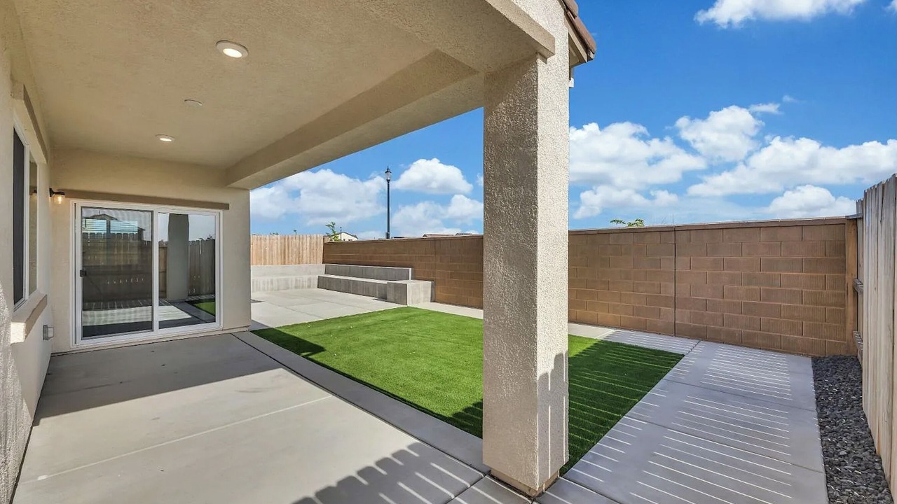 Photo of Patio Balcony in Pleasant Grove