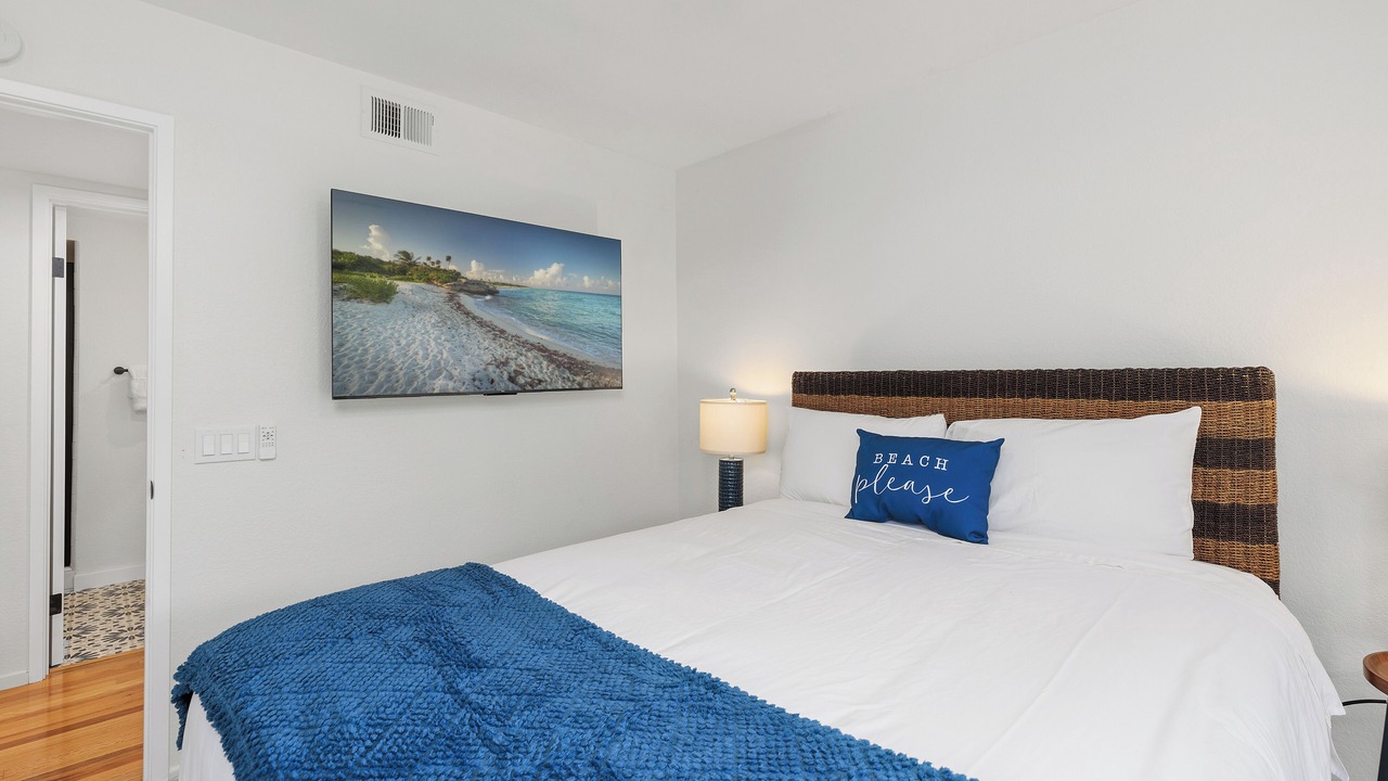 Photo of Bedroom in Del Mar Heights