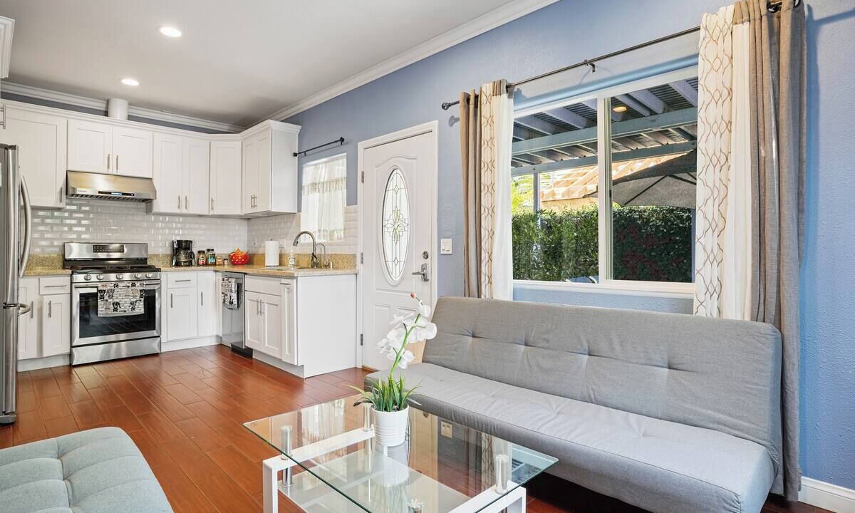 Photo of Livingroom in Southwest Anaheim