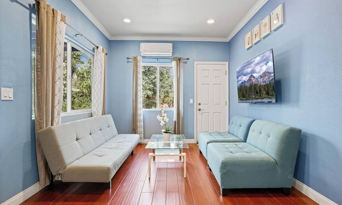 Photo of Livingroom in Southwest Anaheim