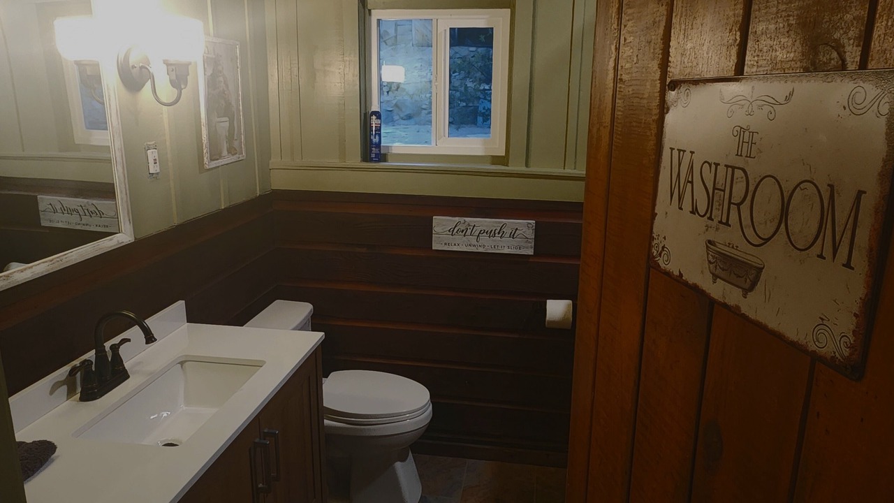 Photo of Bathroom in Mountain Club
