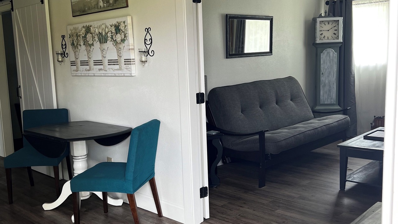 Photo of Livingroom in Woodburn