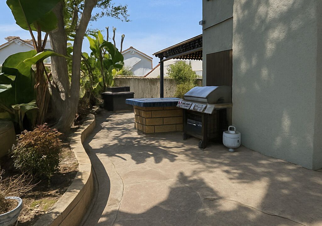 Photo of Patio Balcony in Ivey Ranch - Rancho Del Oro