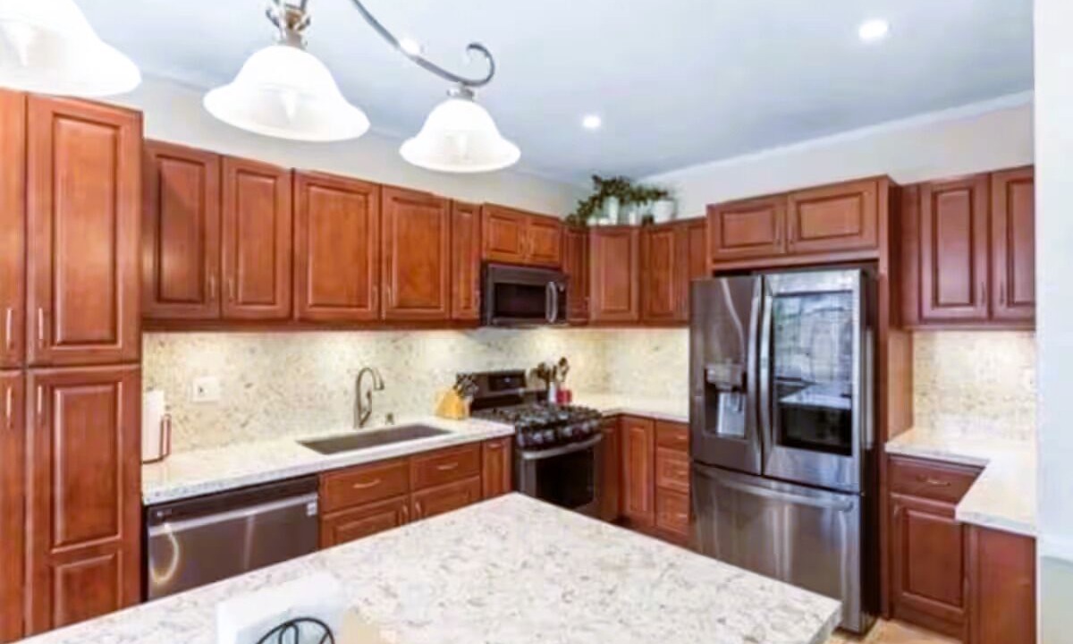 Photo of Kitchen in Ivey Ranch - Rancho Del Oro