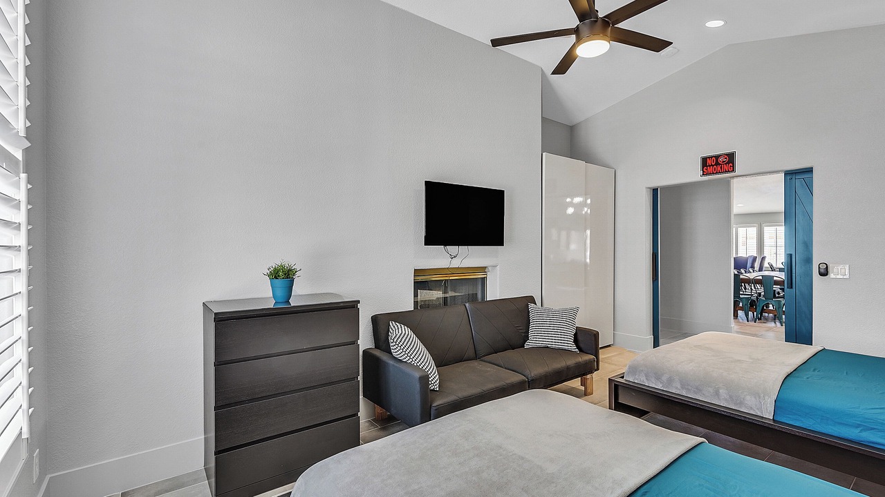 Photo of Bedroom in Spring Valley