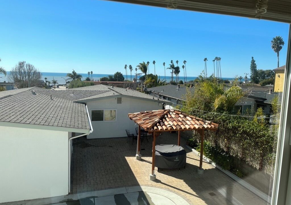 Photo of Bedroom in Pismo Beach