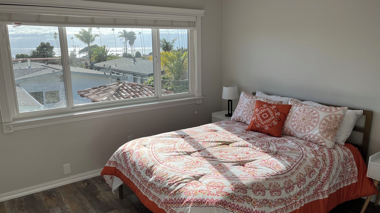 Photo of Bedroom in Pismo Beach