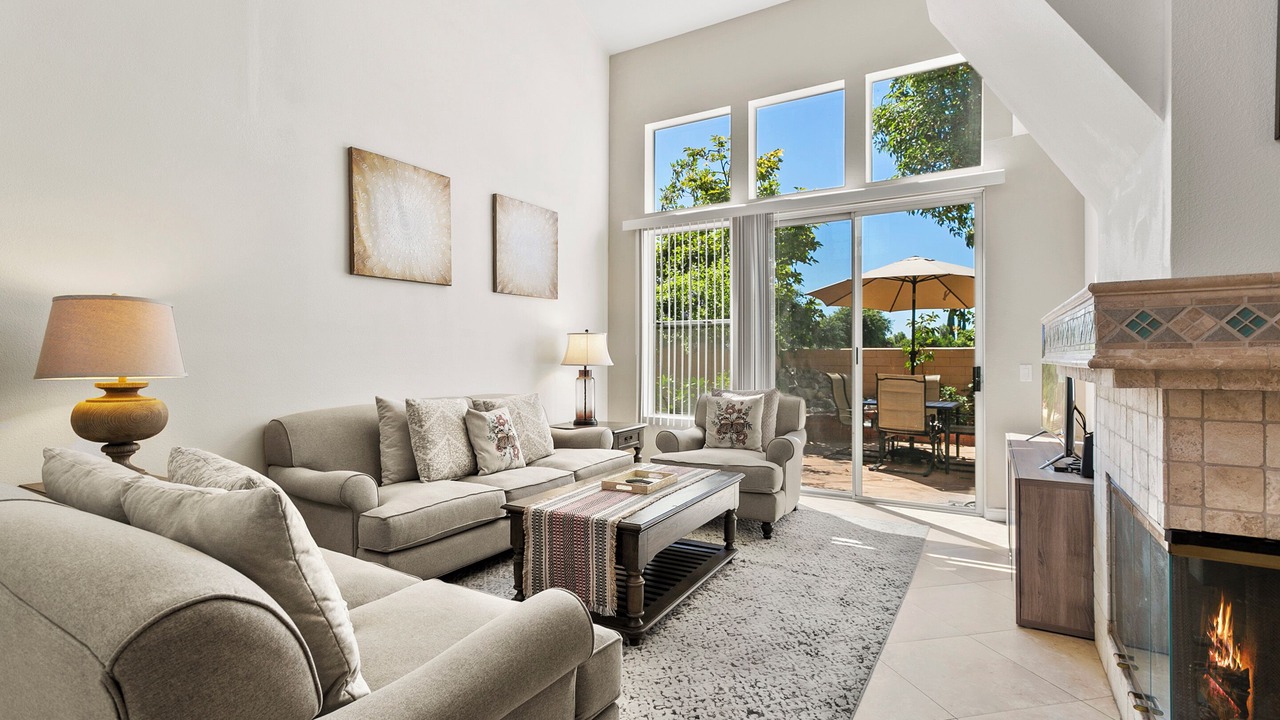 Photo of Livingroom in El Camino Real