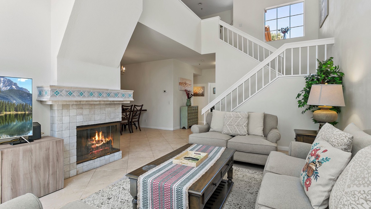 Photo of Livingroom in El Camino Real