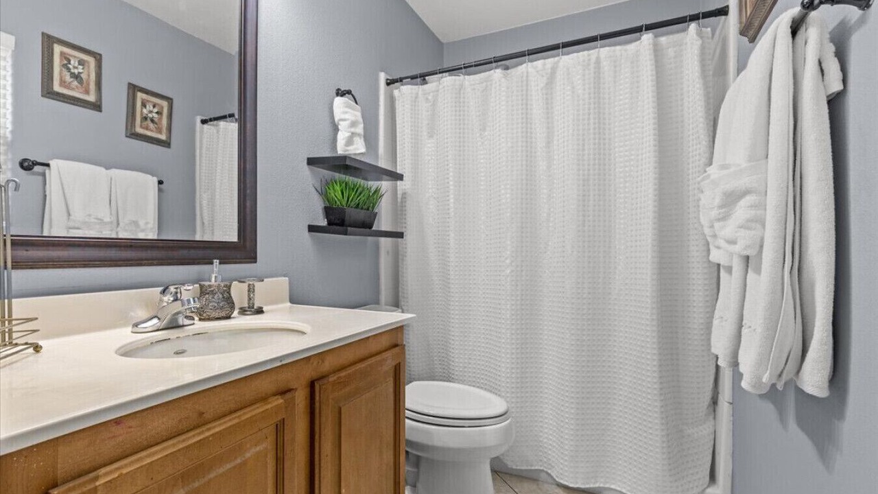 Photo of Bathroom in Sunrise Manor