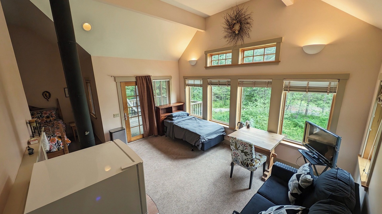 Photo of Livingroom in Trout Lake