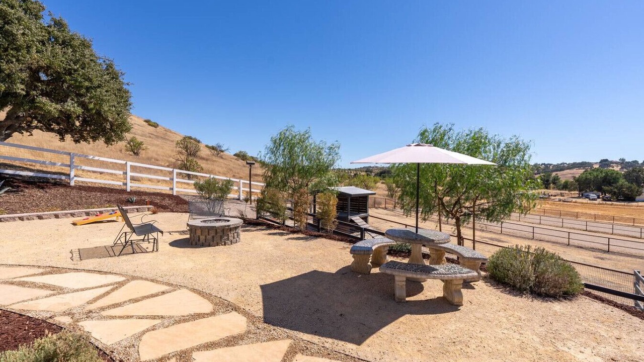 Photo of Outdoor in Templeton