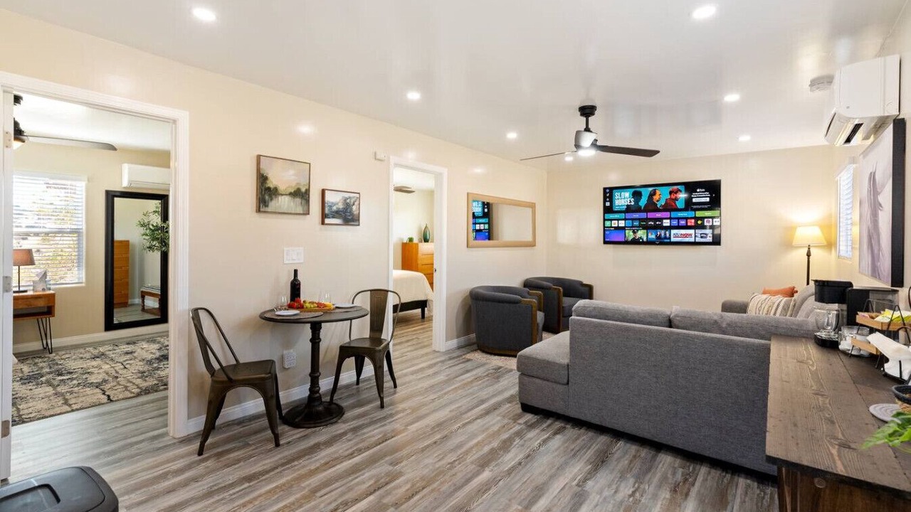 Photo of Livingroom in Templeton