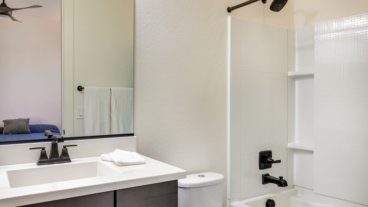 Photo of Bathroom in South Mountain