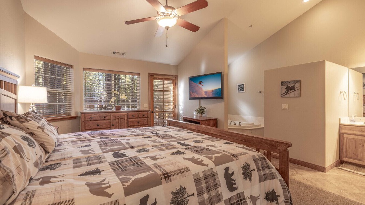 Photo of Bedroom in Summit Estates