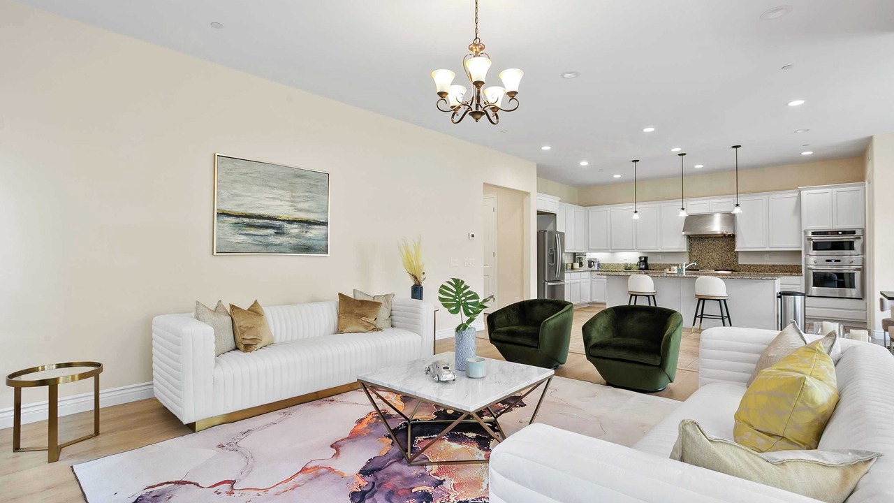 Photo of Livingroom in Orchard Hills