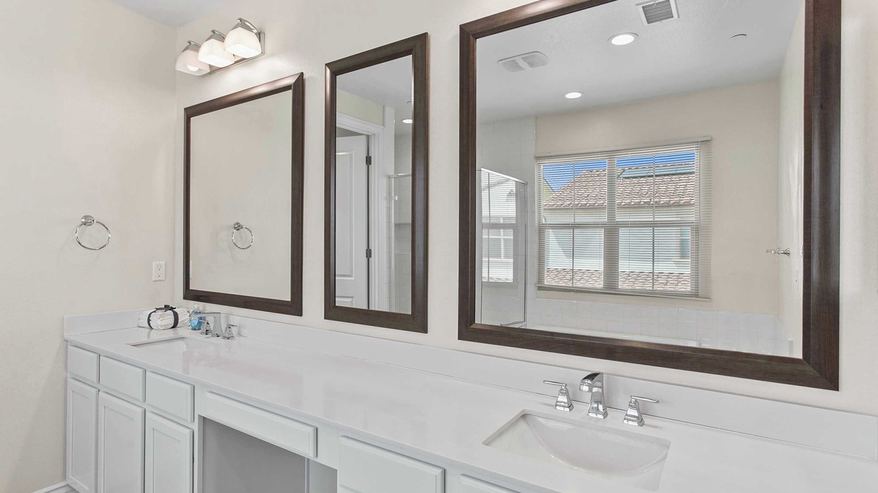 Photo of Bathroom in Orchard Hills