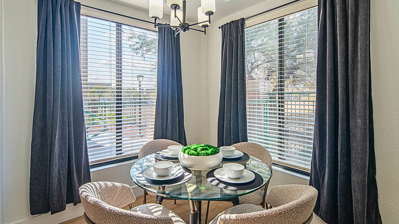Photo of Livingroom in Kierland