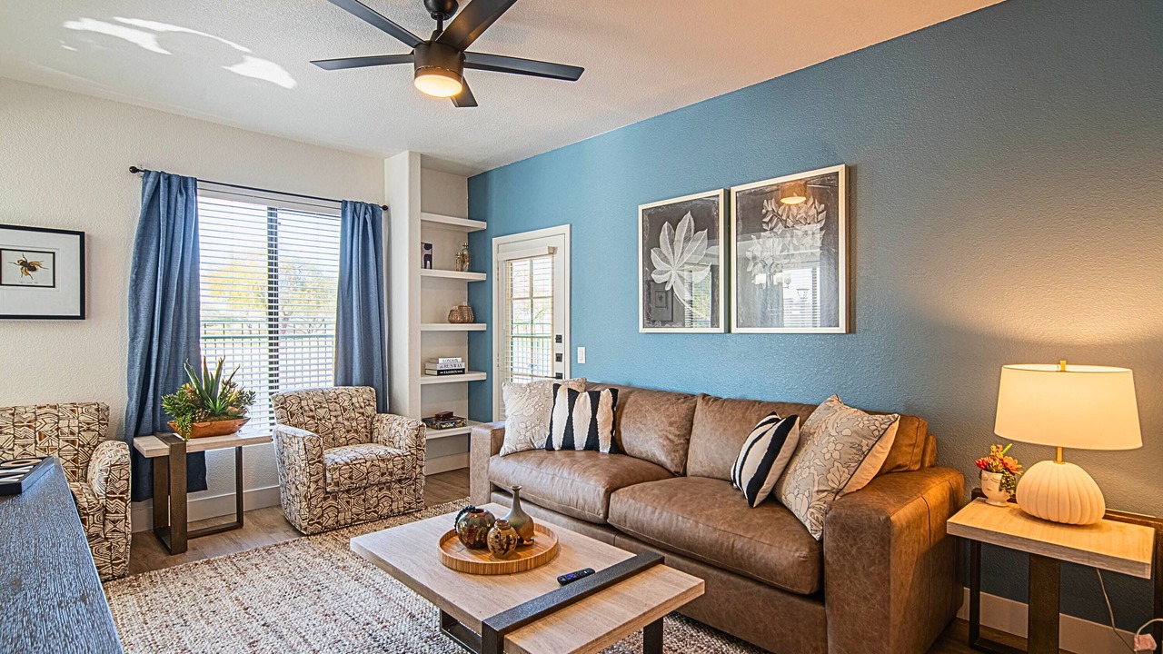 Photo of Livingroom in Kierland